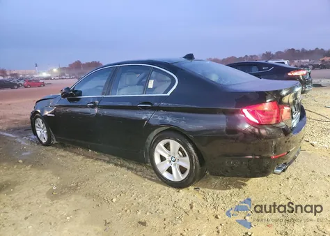 2012 BMW 528 I из США, поврежденный, VIN WBAXG5C59CDW66377